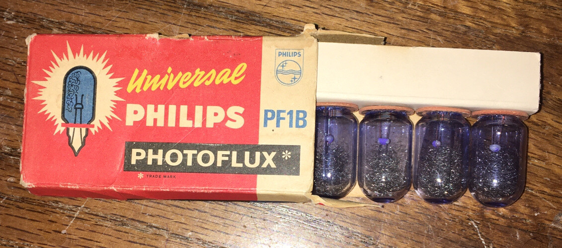Philips PF 1 B PF1B Photoflux 5 Stk. Blitzbirnen Flashbulb Blitzlampen - OVP
