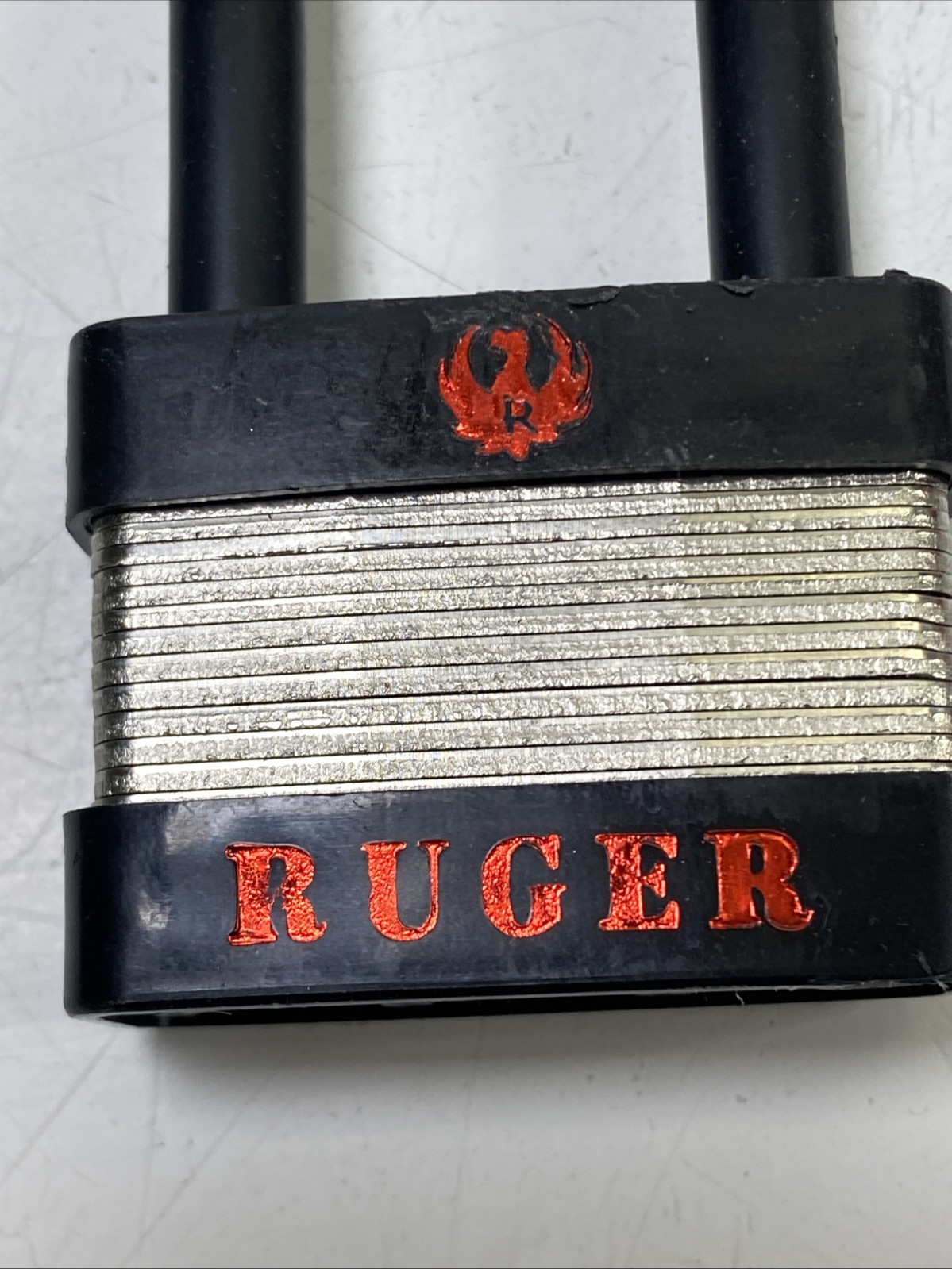 Genuine RUGER Gun Lock - 2 keys - NEW
