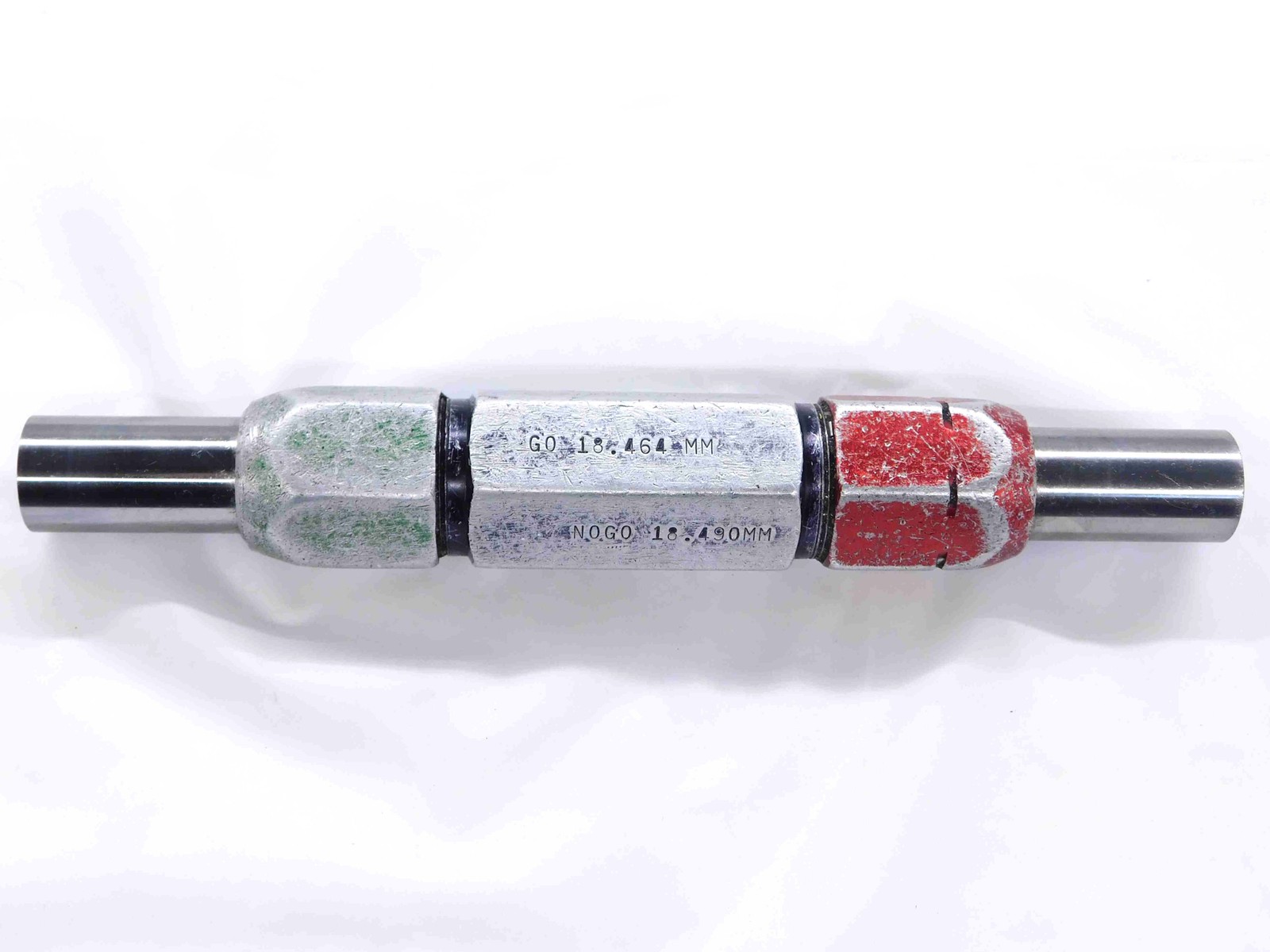18.464 & 18.490 CL X METRIC PIN PLUG GAGE GO NO GO 18.500 -.010 19 .7269 18.49