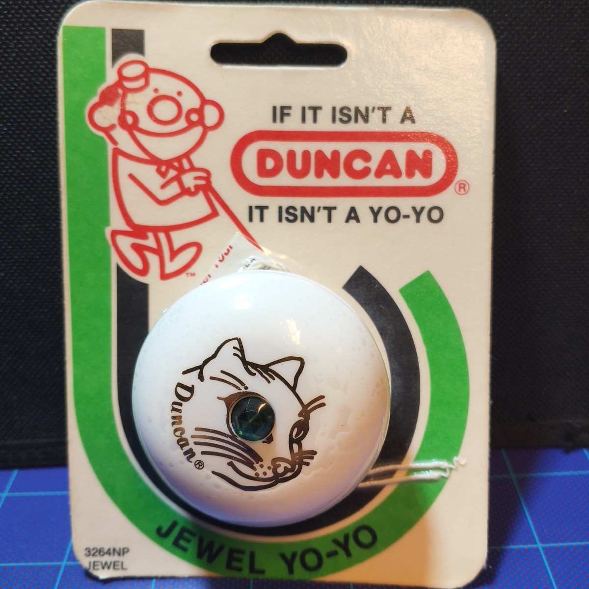 DUNCAN White Cat’s Eye Yoyo Green Jewel Eye NOS Sealed Mint 1986 Vintage Rare