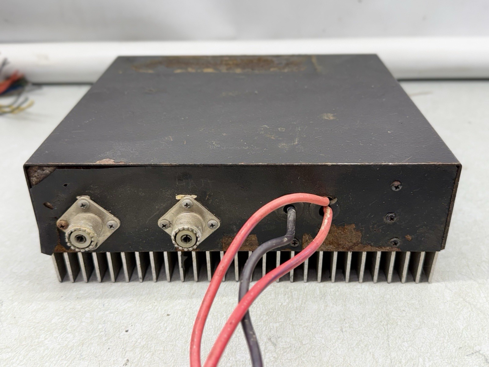 Vintage Messenger M4000 Class AB Linear Amplifier Mobile CB
