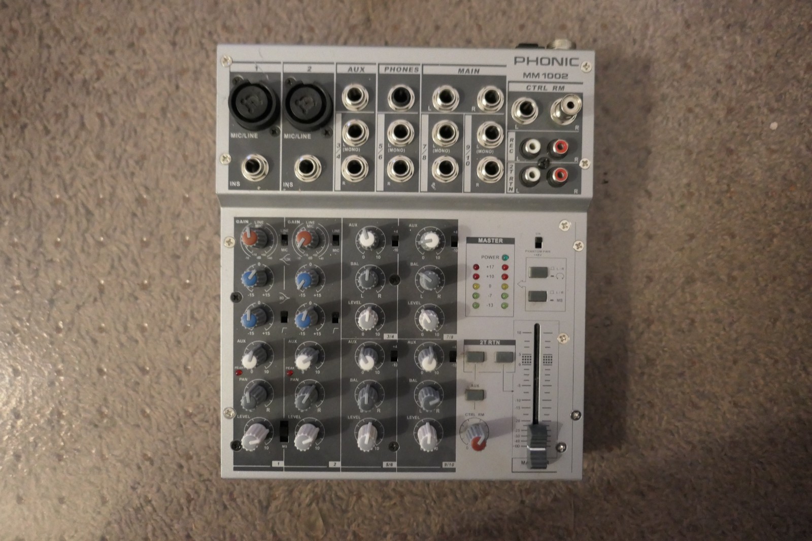 Phonic MM1002 Compact 10-channel Mixer Audio
