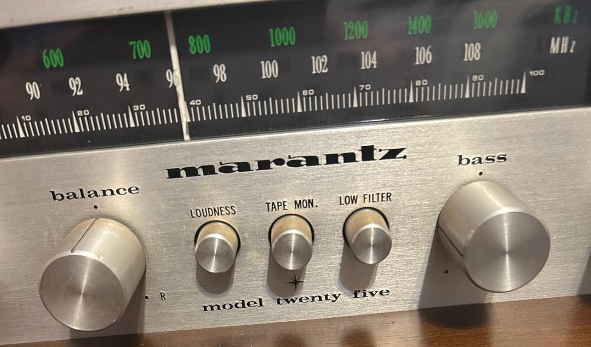 Marantz Model Twenty Five Stereo Receiver Silver Face Vintage