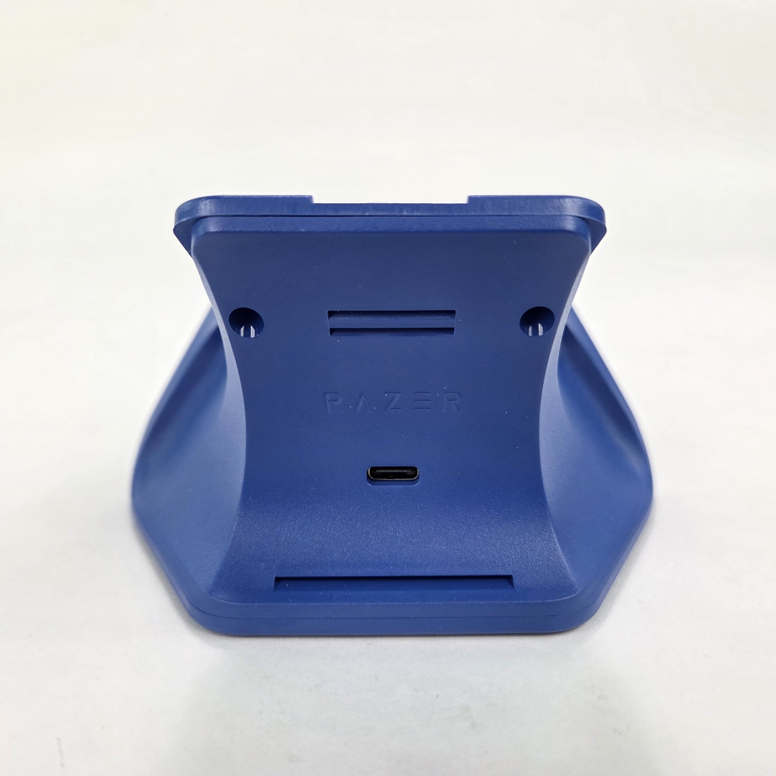 Razer Universal Quick Charging Stand Charger For Xbox Controllers