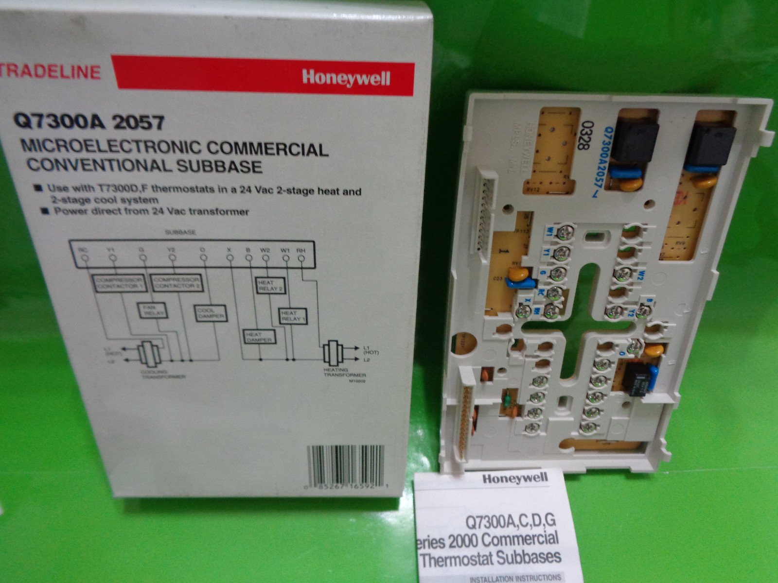 Honeywell Q7300A2057 MICROELECTRONIC COMMERCIAL SUBBASE for T7300D,F, NEW