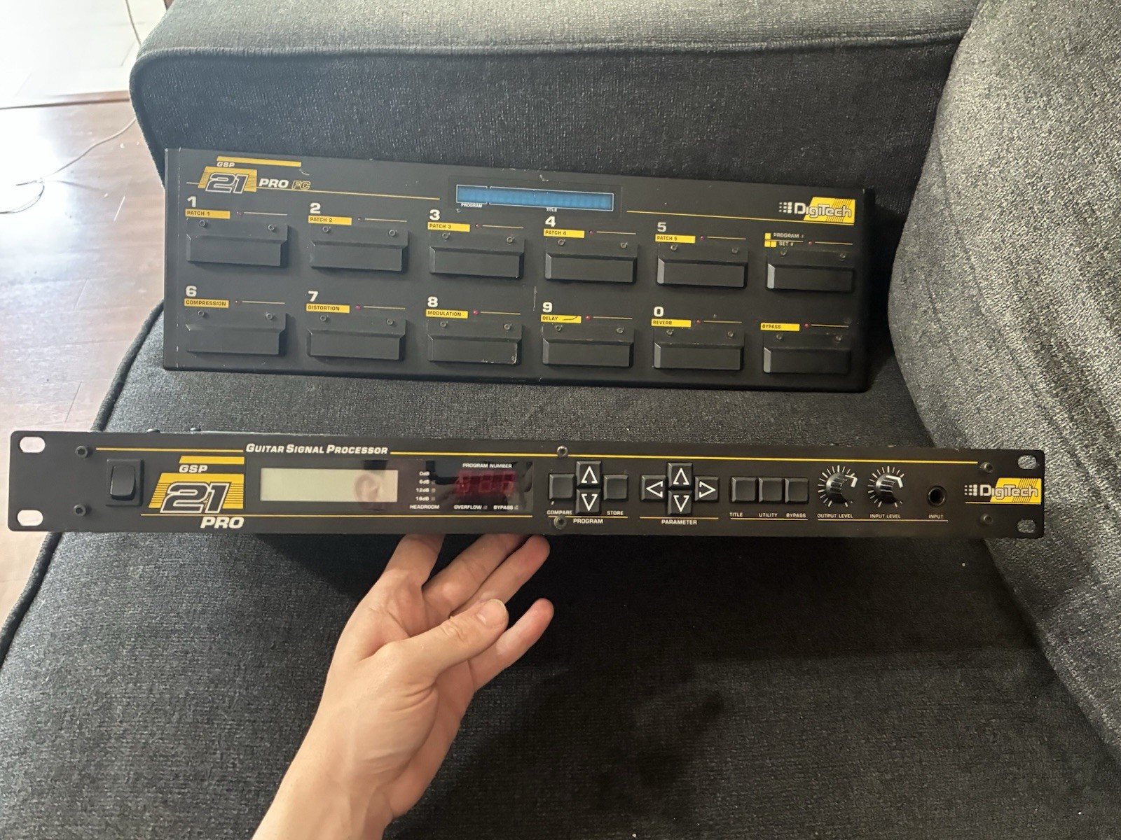 Vintage Digitech GSP21 PRO With Original Pedalboard (no cables included) READ
