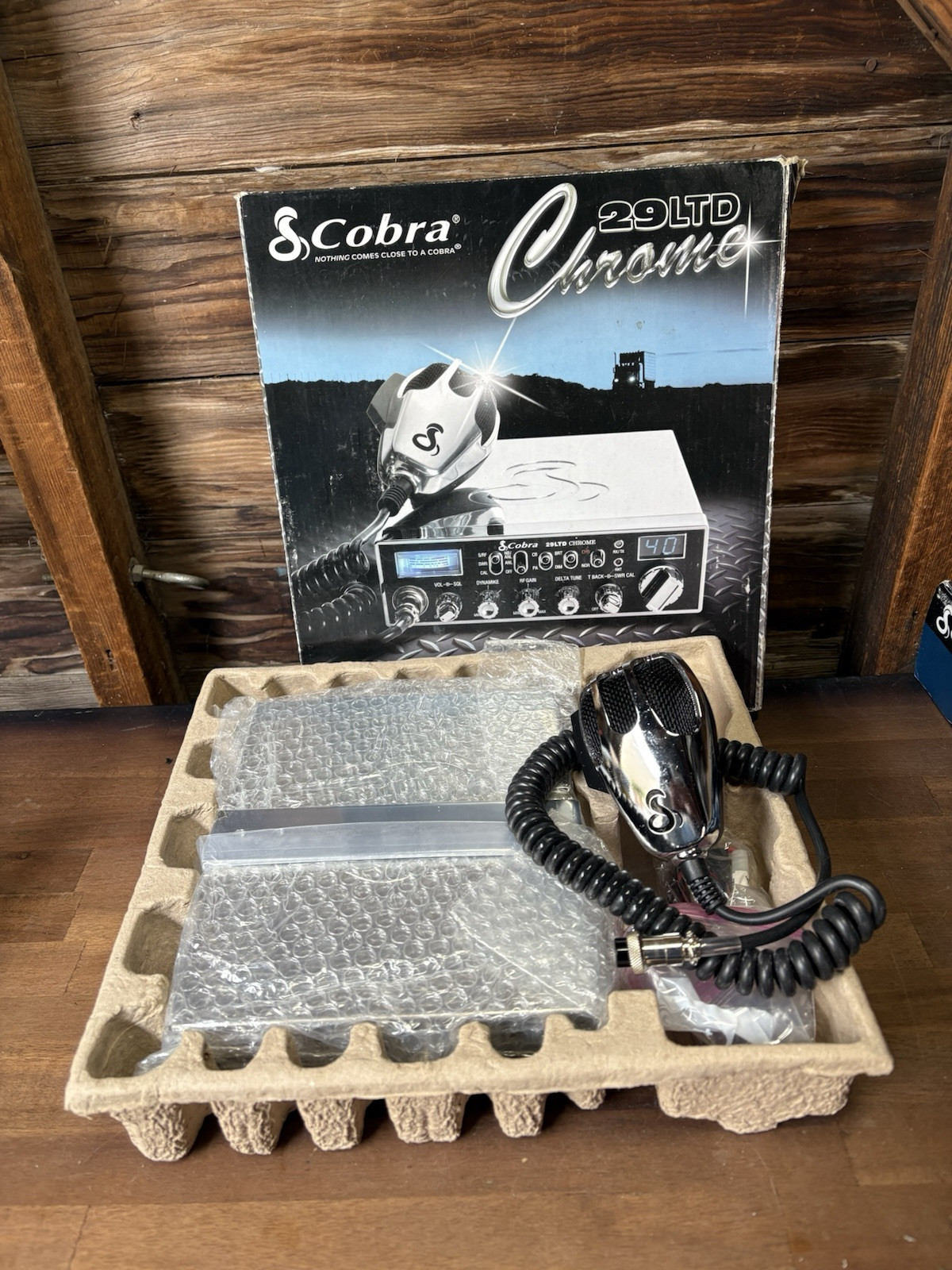Cobra 29 LTD Classic Chrome 40-Channels AM/FM CB Radio ** Read Description**
