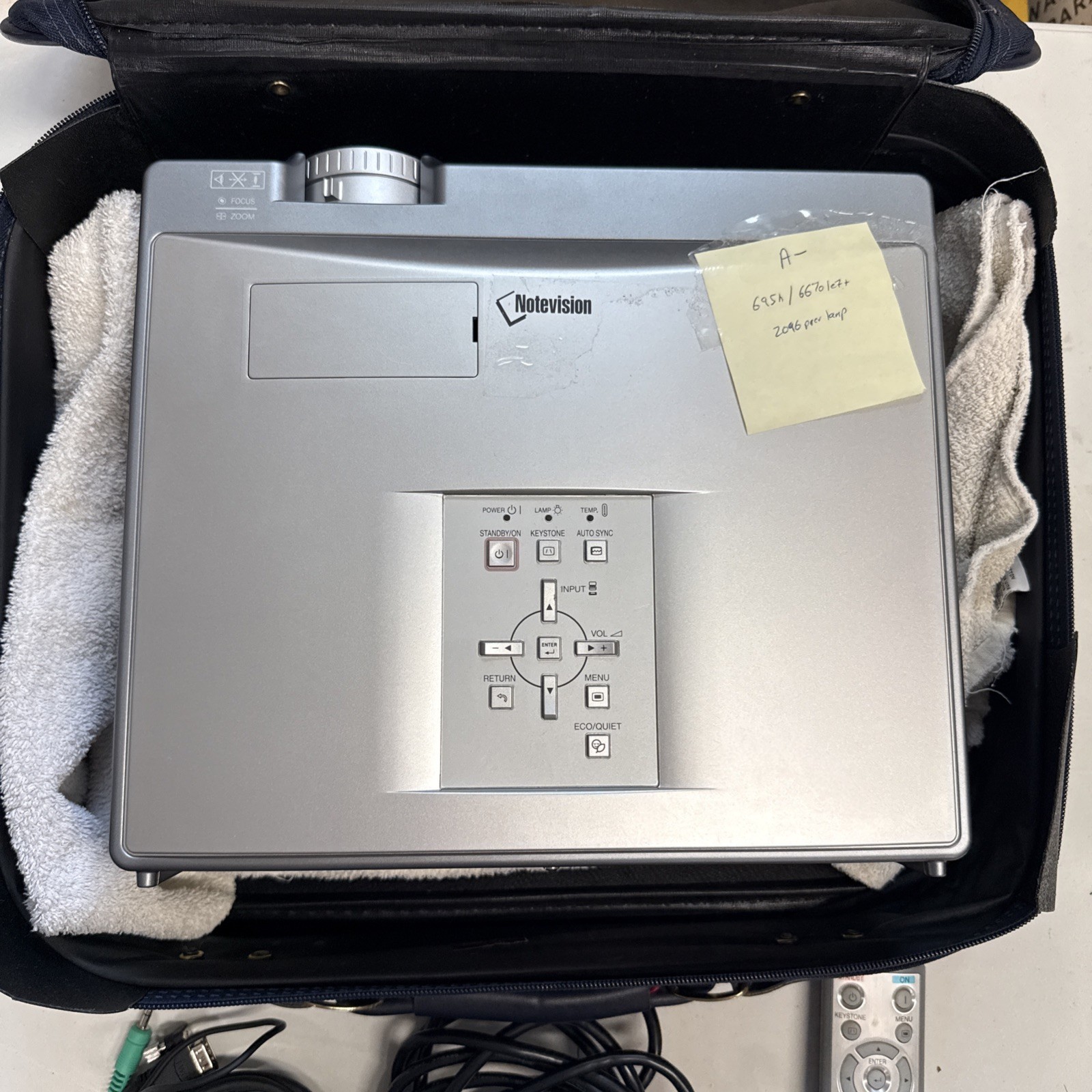 Used Sharp XG-C330X 3LCD Projector 6600 Lamp Hours Remaining