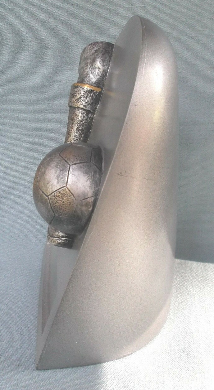 D-SR silver dome SOCCER award trophy resin kicking