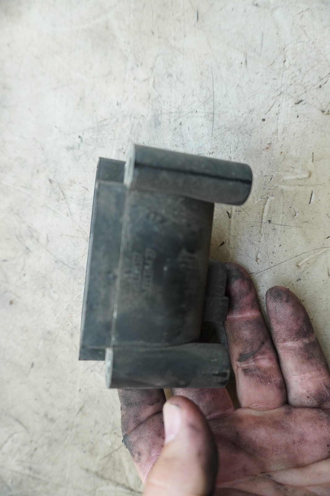09 HARLEY DAVIDSON STREETGLIDE COIL E-5575