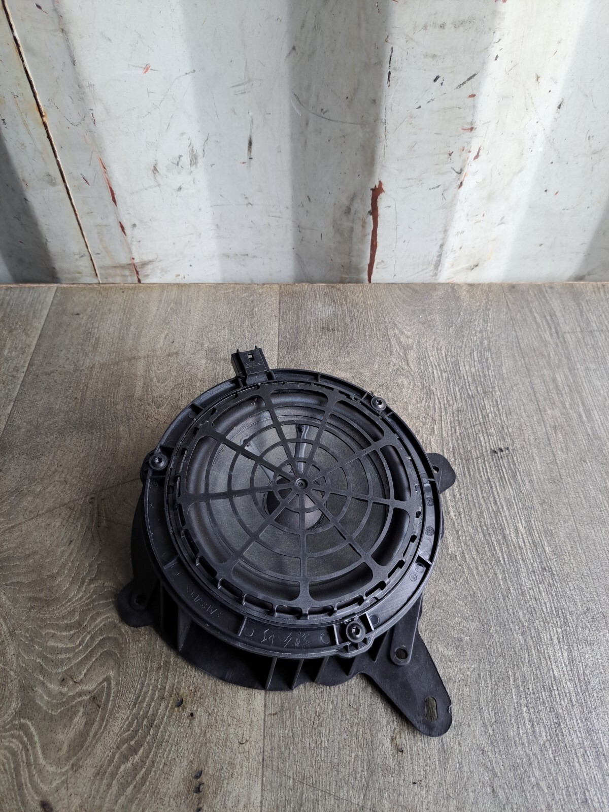 VAUXHALL CORSA F 2019- 2023 LEFT SIDE FRONT DOOR SPEAKER 9818747880