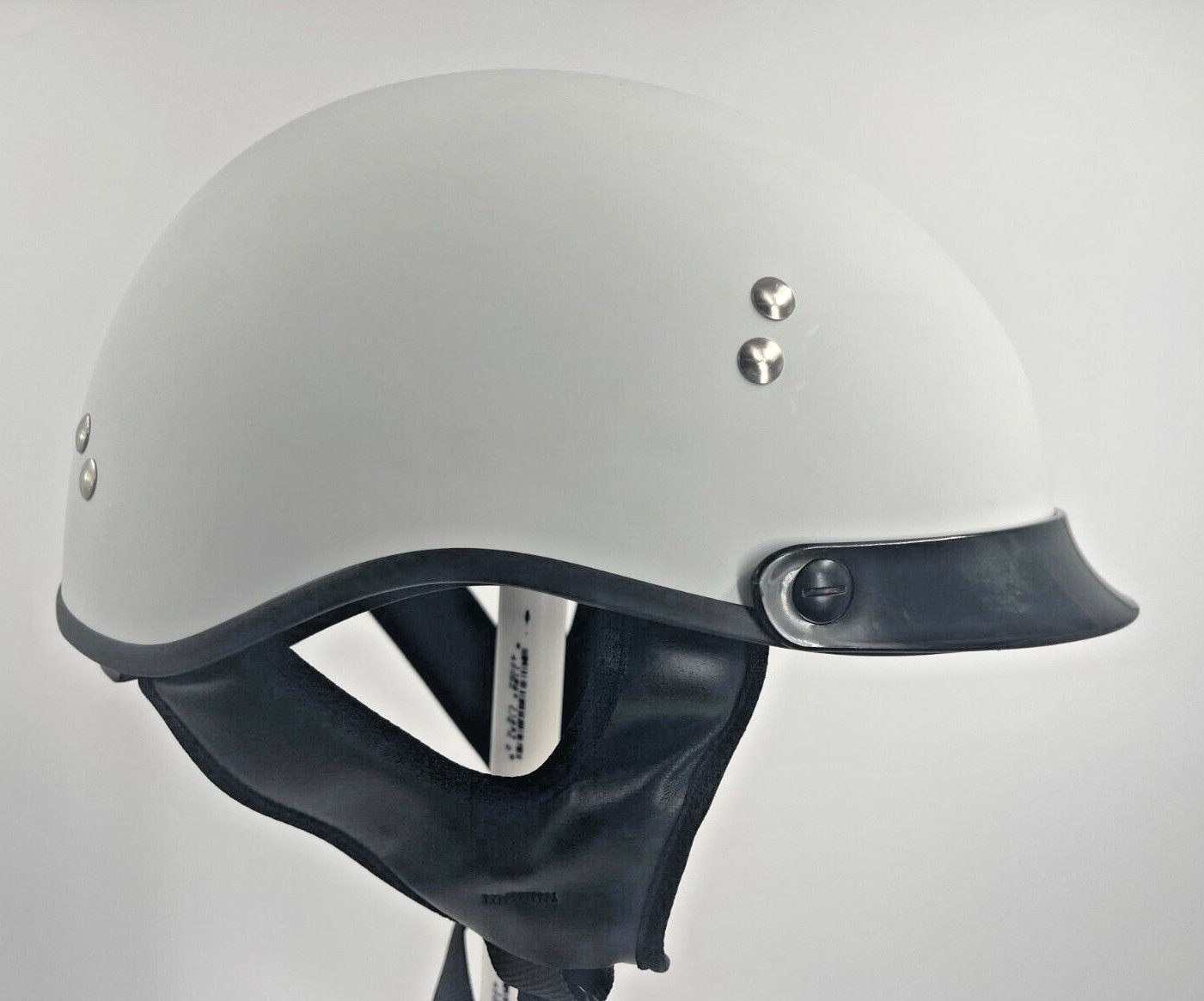 GMAX GM65S PEAK Solid Full Dressed Helmet FLAT WHITE Size SMALL 55-56CM