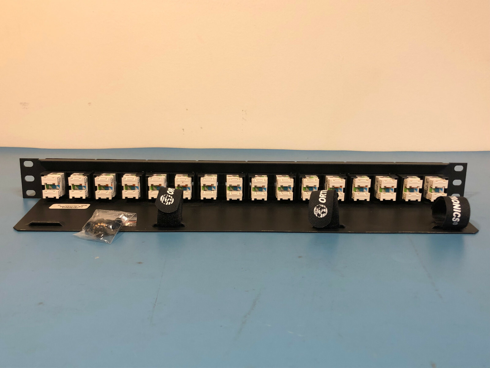 Ortronics OR-401045289 16-Modules 16 Port TRACJACK Cat 5e Ethernet Patch Panel