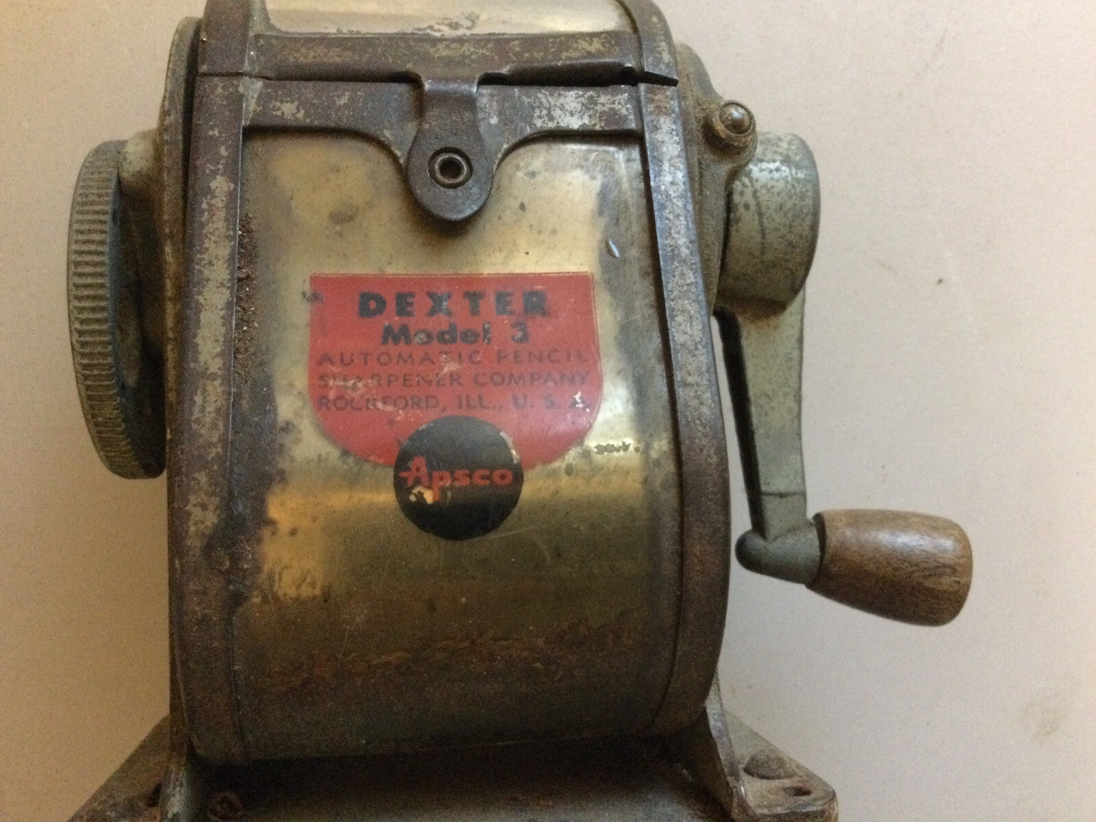 vintage APSCO Dextor no 3 manual pencil sharpener used Made In USA