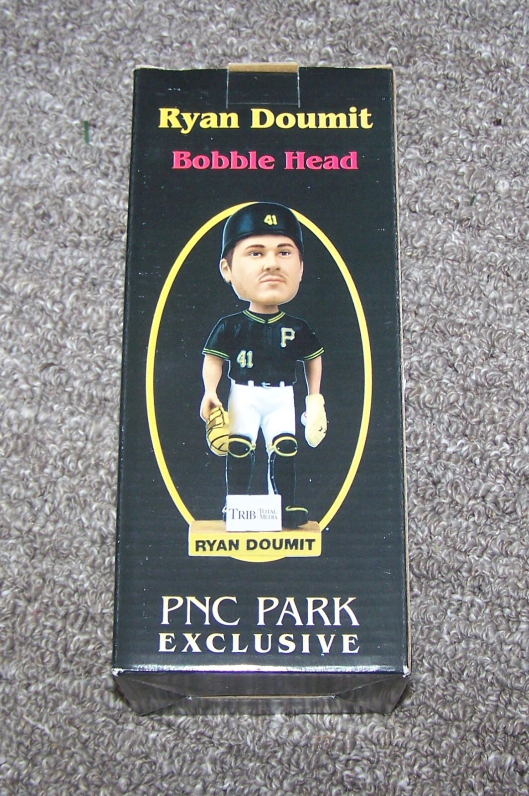 Pittsburgh Pirates Ryan Doumit Bobblehead  NIB T8