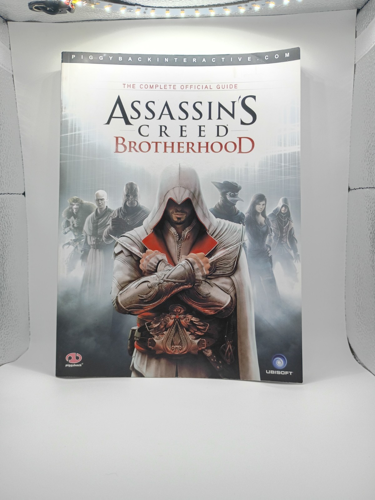Assassin’s Creed Brotherhood Complete Official Guide Piggyback Strategy Guide