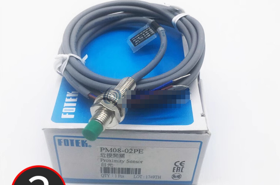 New Fotek PM08-02PE PM0802PE Proximity Sensor Brand Free Ship