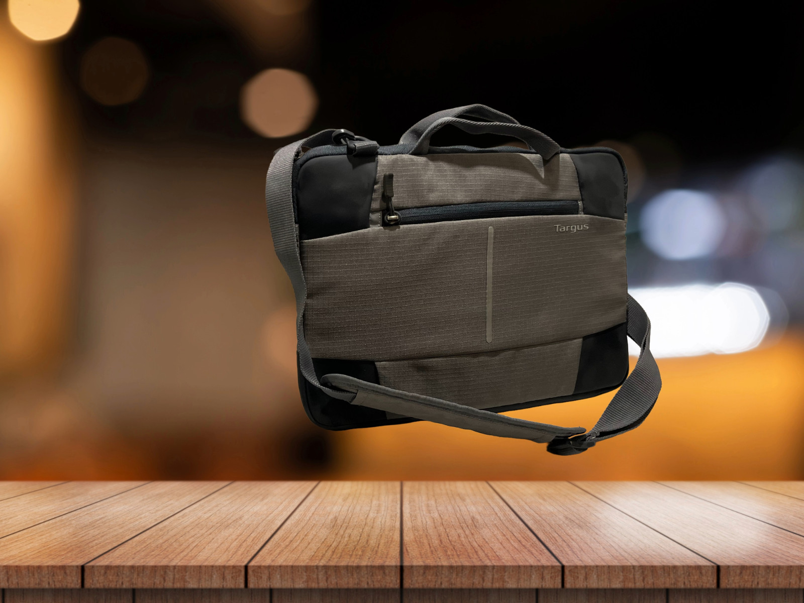 Targus BEX II Laptop School Bag Nylon 14x10 Black and Gray Over Shoulder Strap