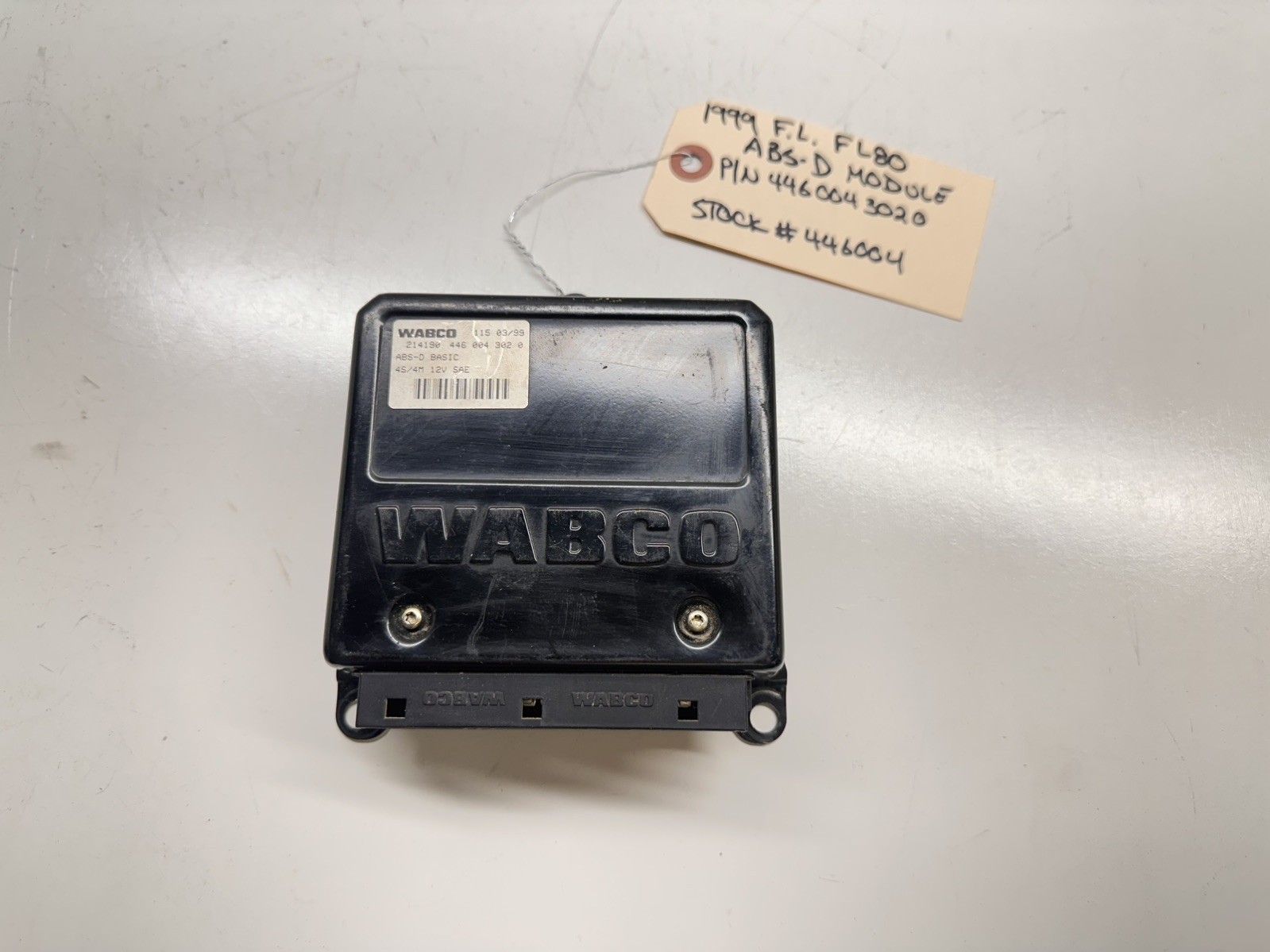 1999 Freightliner FL80 WABCO ABS-D Basic Module 4460043020 FLD120 Mack Kenworth