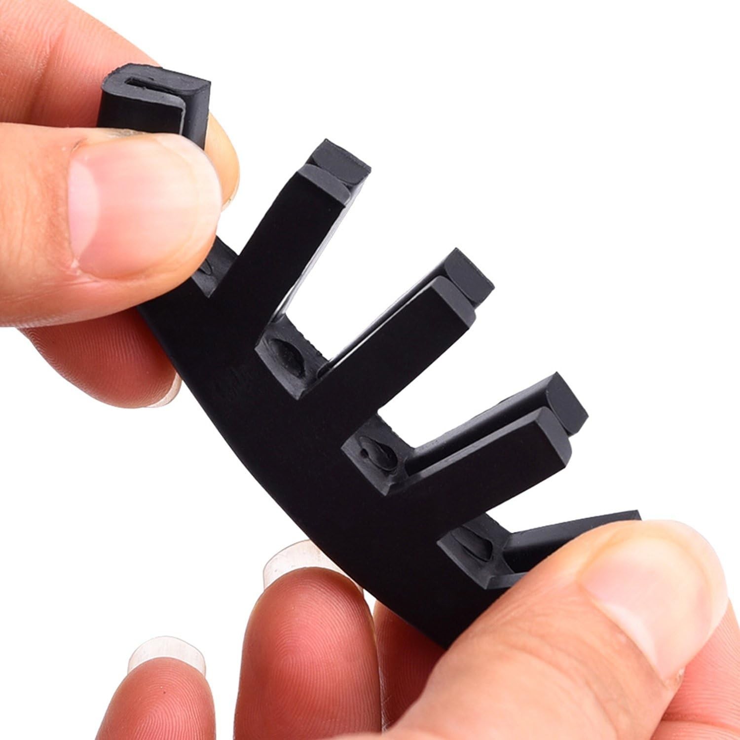 Rubber 4/4 Violin Practice Mute, Black
