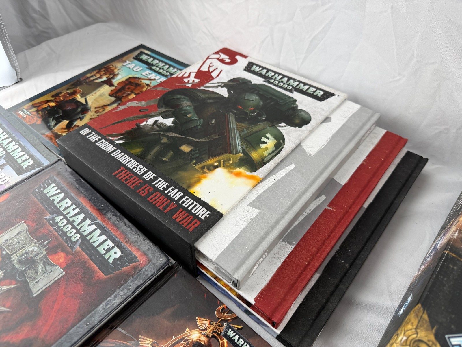 Warhammer 40,000 Relic Board Game Bundle & Codex Lot