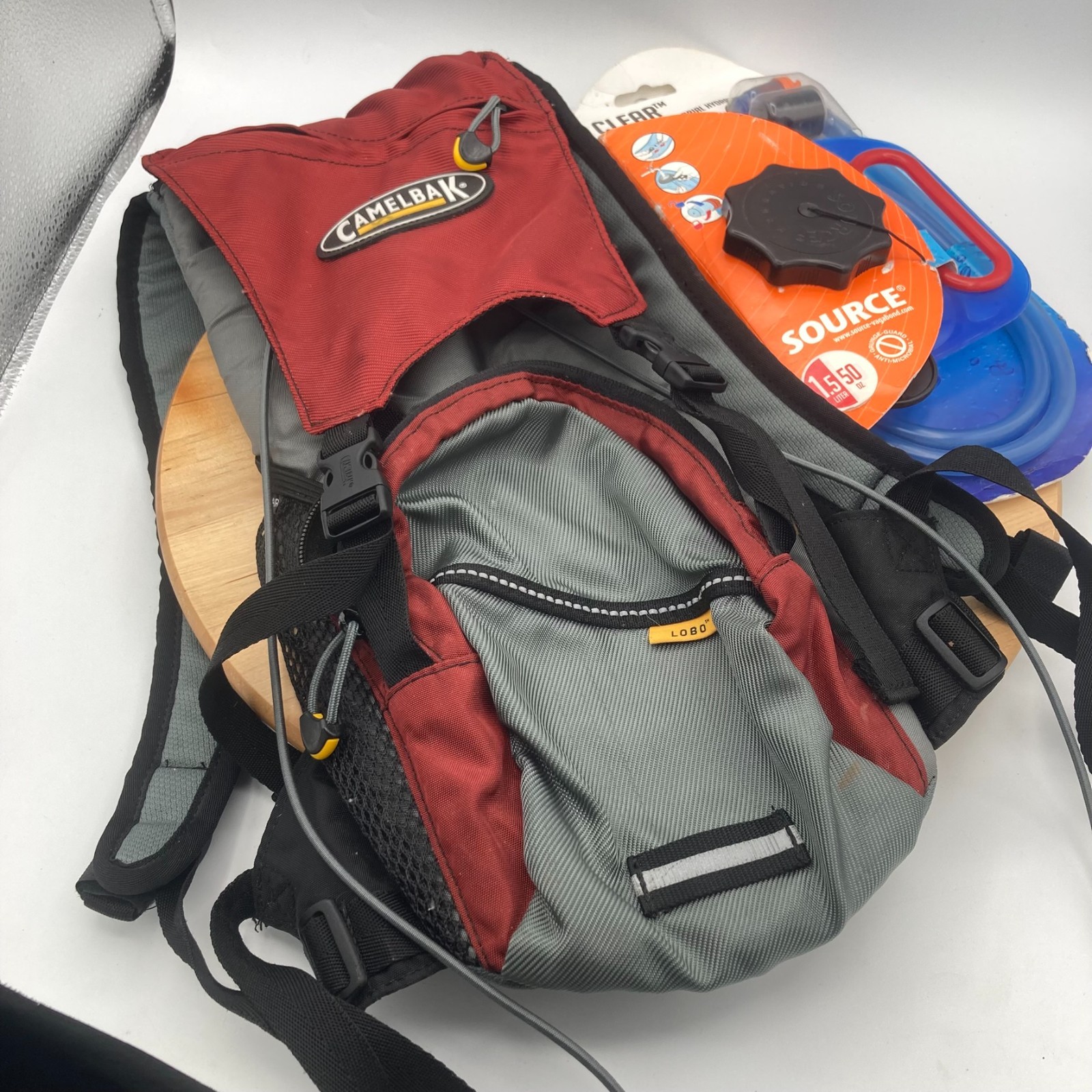 Camelbak Lobo Hydration Pack with NOS Source Clear Antimicrobial H2O Bladder