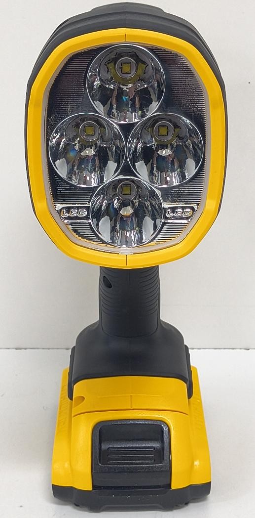 20V LED PIVOTING WORKLITE W/BATT (P14028029)