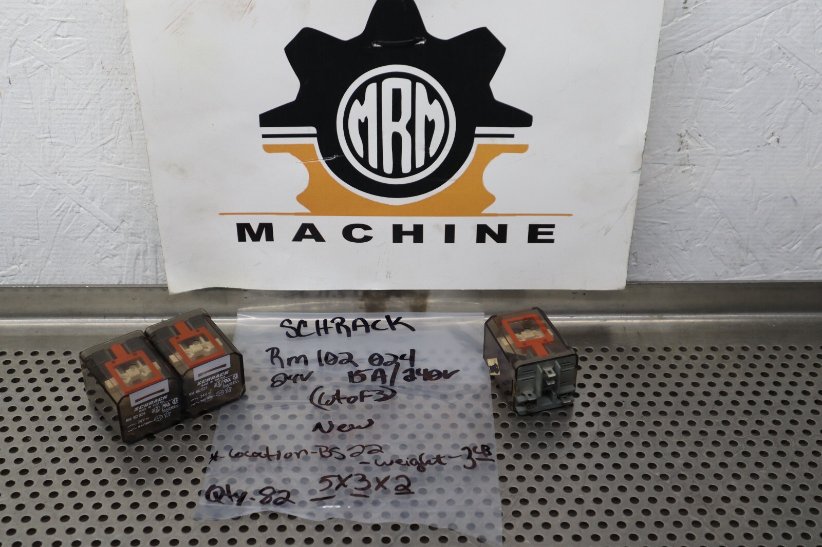 SCHRACK RM 102 024 Relays 24V 15A/240V 16A/380V New Old Stock (Lot of 3)