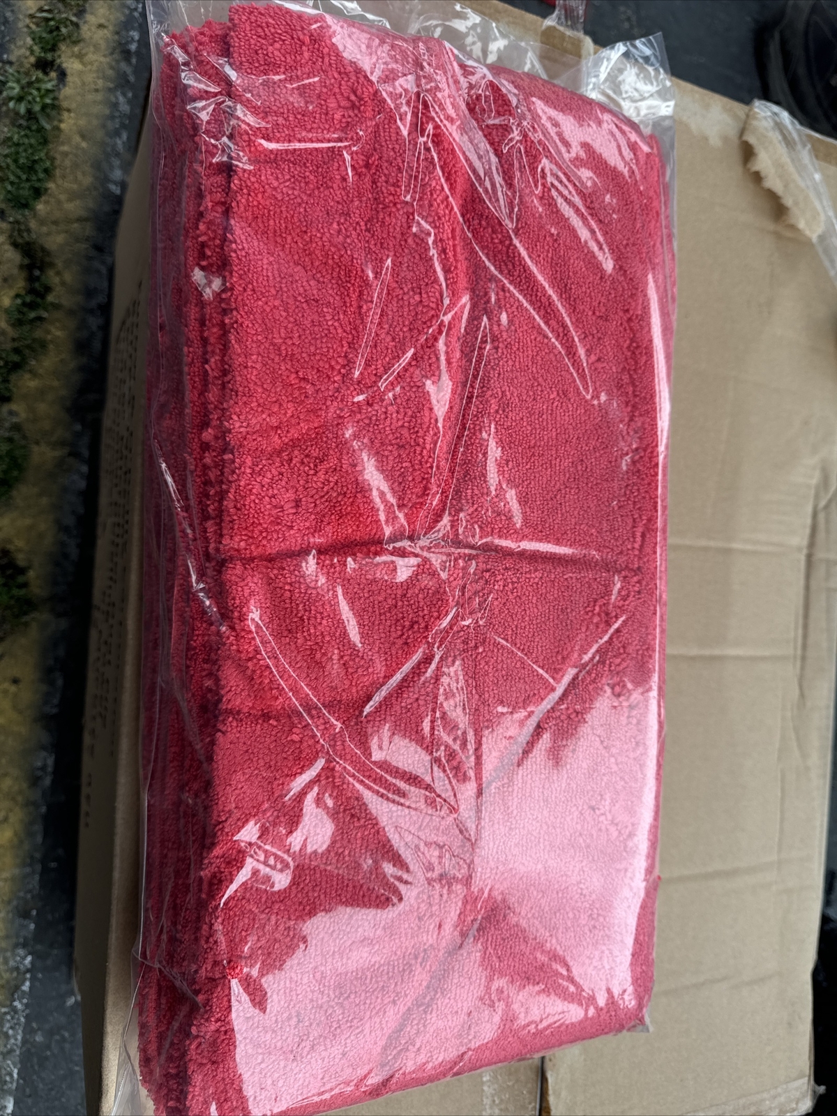 Barrett-Jackson® 16 x 16 in. 365 GSM Dope-Dyed Red Microfiber Towels – 12-pack