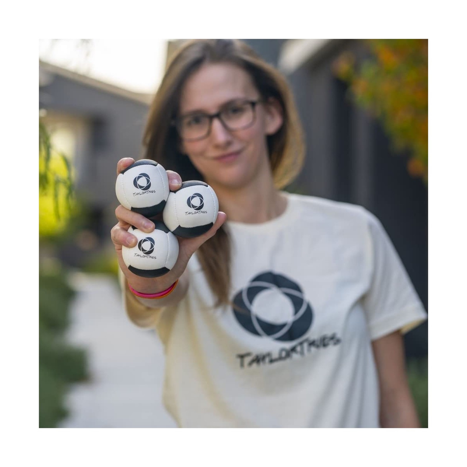 Zeekio - Taylor Tries Signature Beginner Juggling Ball Set - fo... FAST USA SHIP