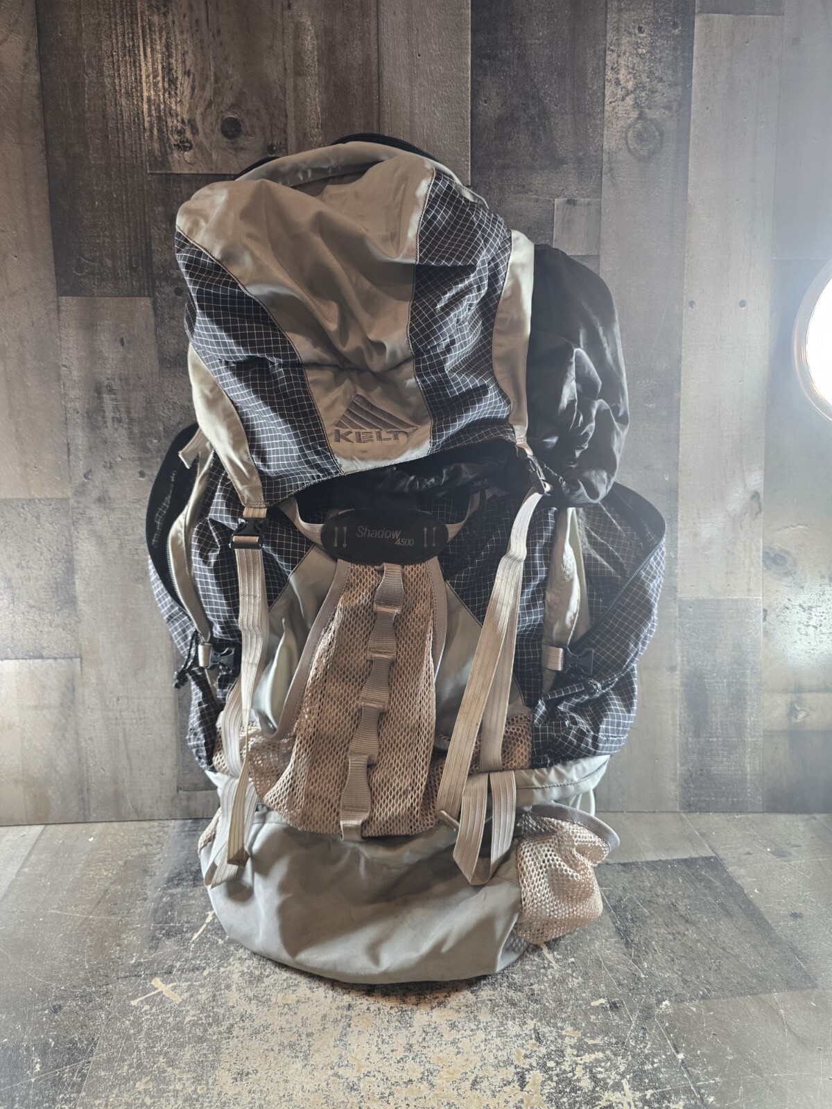 Kelty Shadow 4500 Women’s Ultra Light Backpack