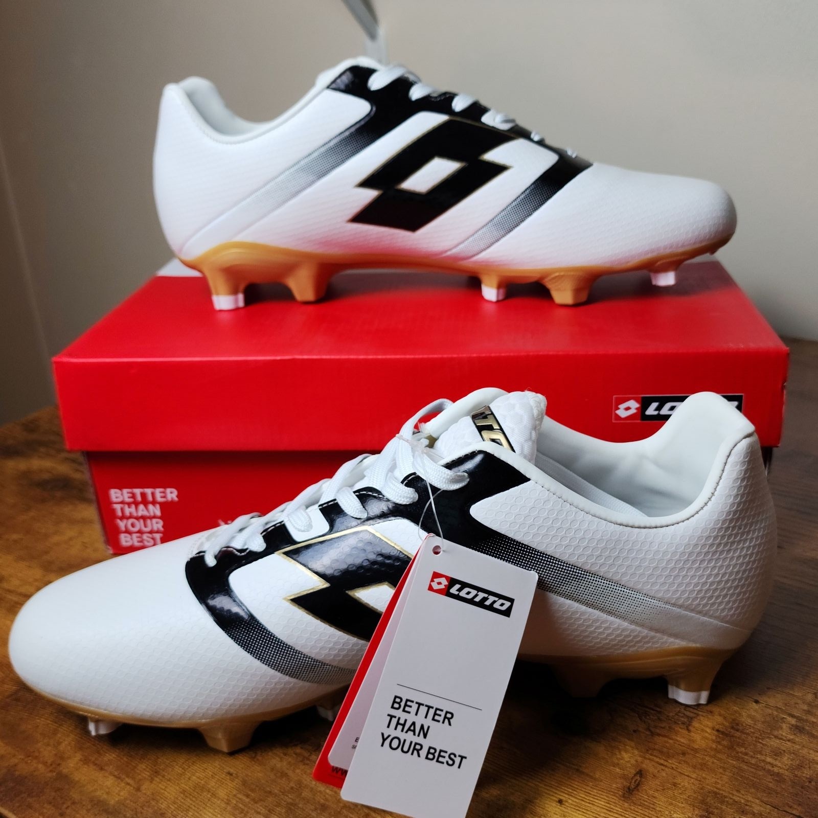 Lotto Maestro 300 V FG Soccer Shoes Mens Size 10.5 White Black Gold
