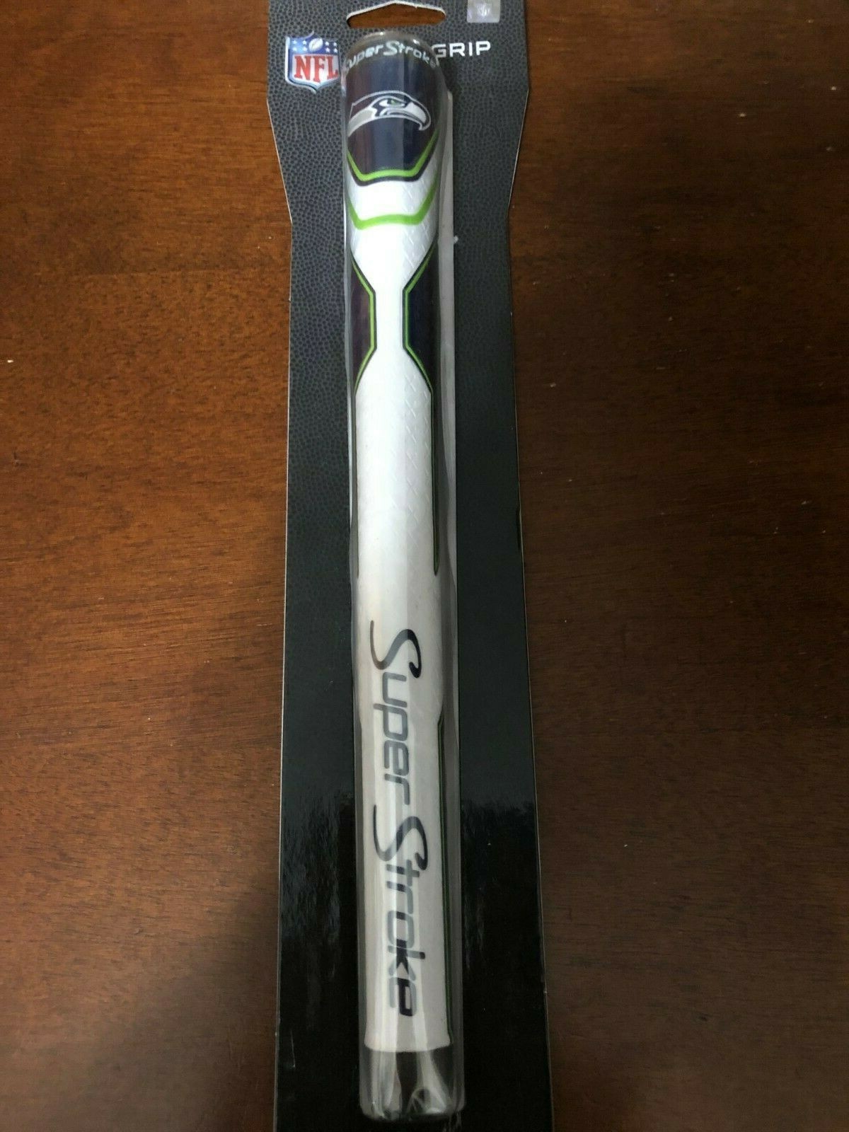 SuperStroke (Authentic) Seattle Seahawks Swing Club Grip NFL Licensed