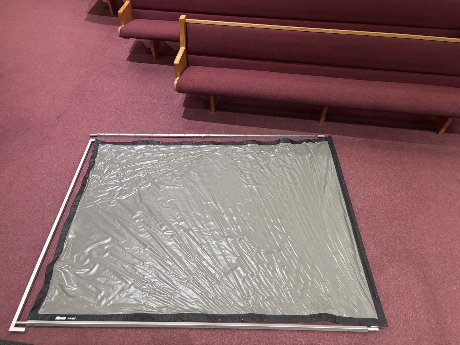Da-Lite Perm Wall projector screen