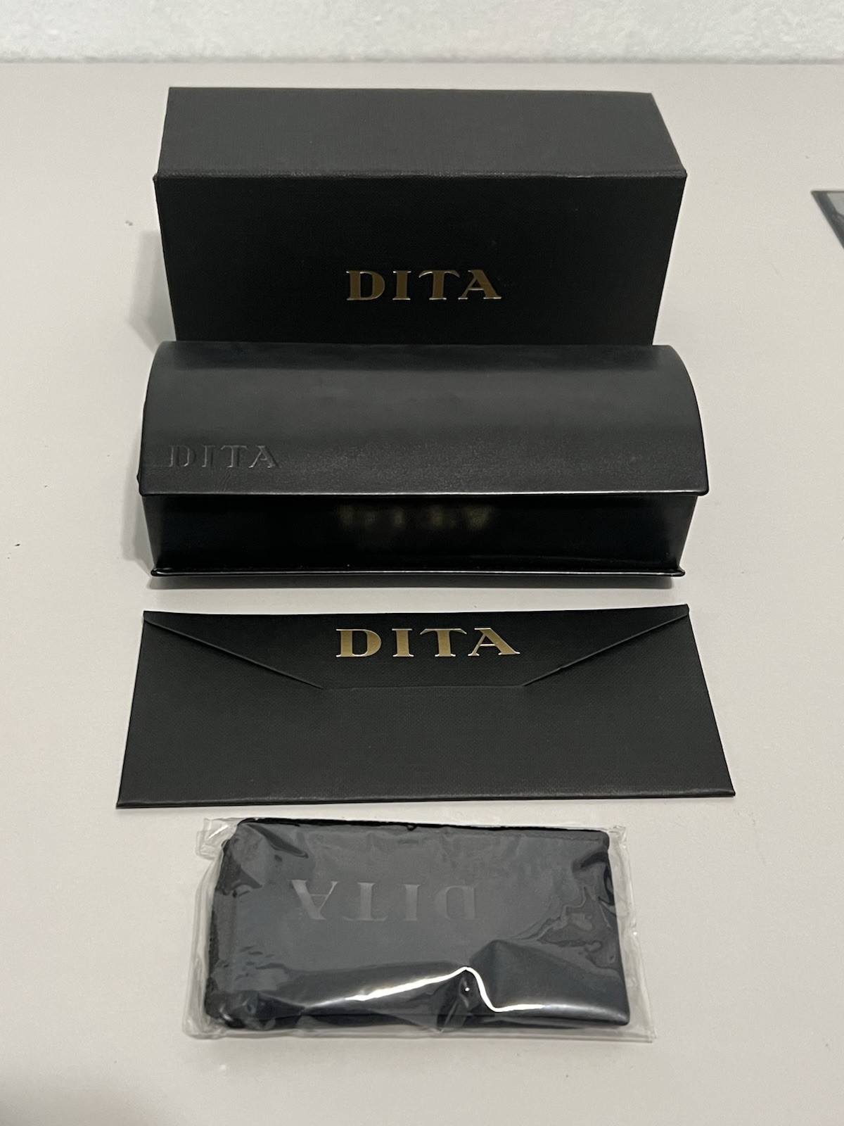 DITA HARD BLACK SUNGLASSES EYEGLASSES OPTICAL CASE ONLY 7x3 Inch