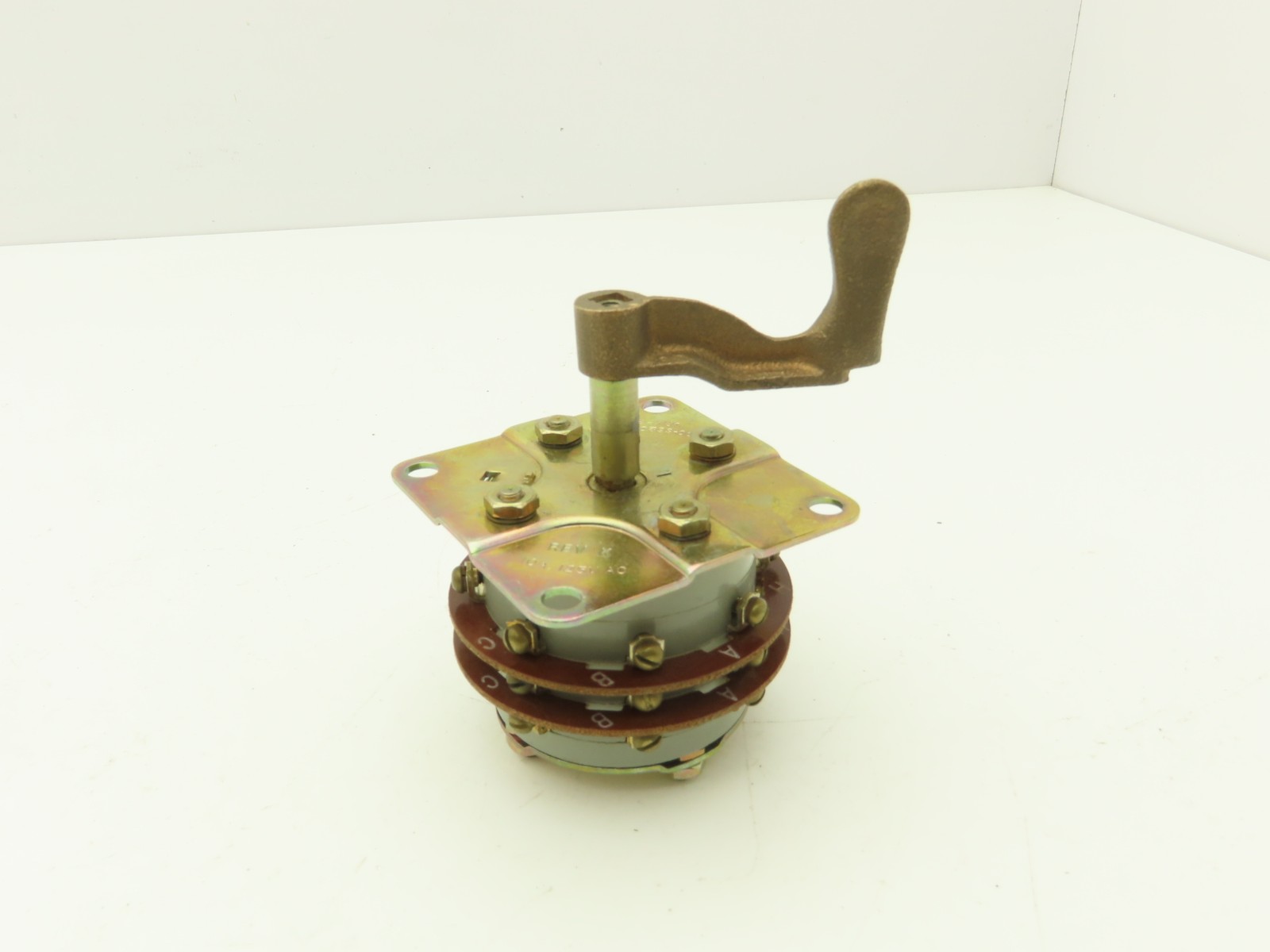 Electro Switch 71203LM Rotary Switch 4-Position Momentary 10A 125VAC