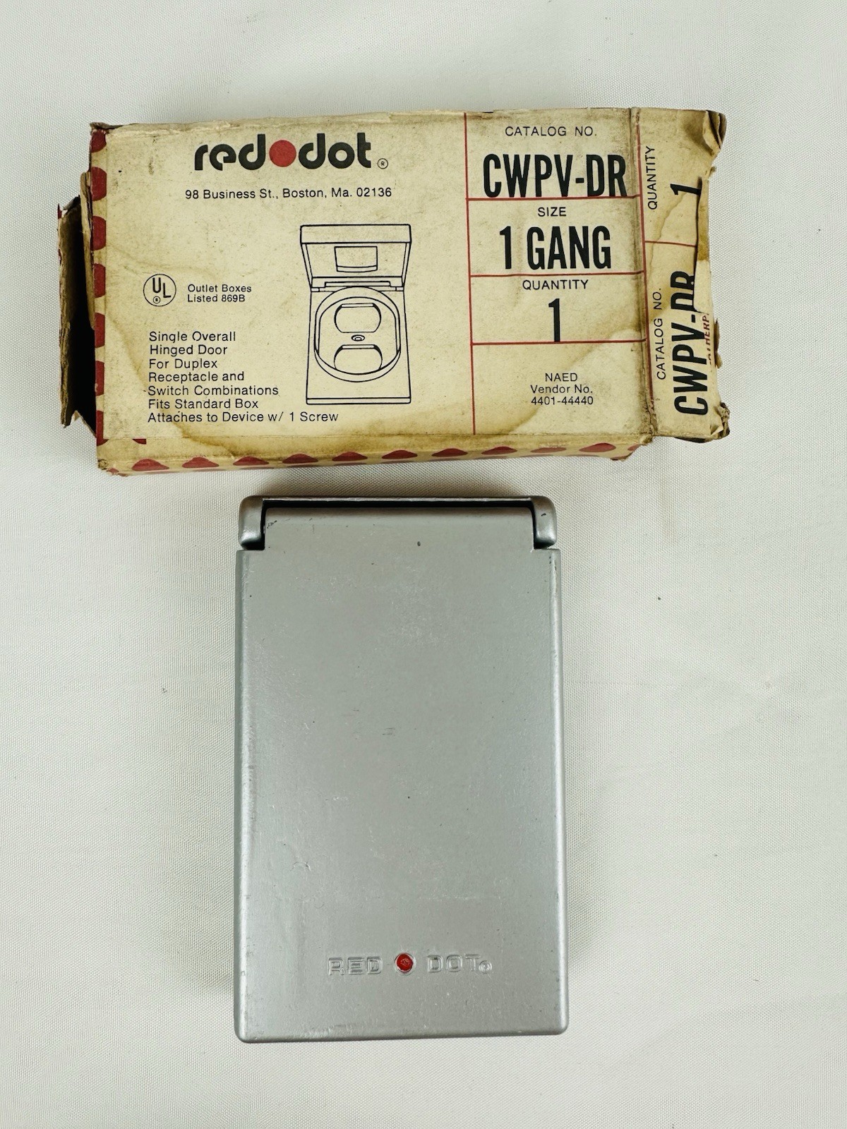 Red Dot CWPV-DR Weatherproof Gang Vertical Outlet Cover Silver Device-Mount New