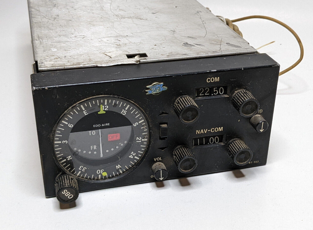 Edo-Aire RT-553 NAV/COM With Tray