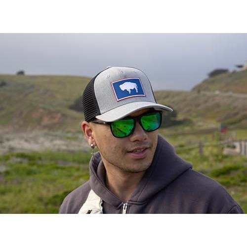 Wyoming Cap - Wyoming State Flag Trucker Baseball Snapback Hat (Grey/Black)