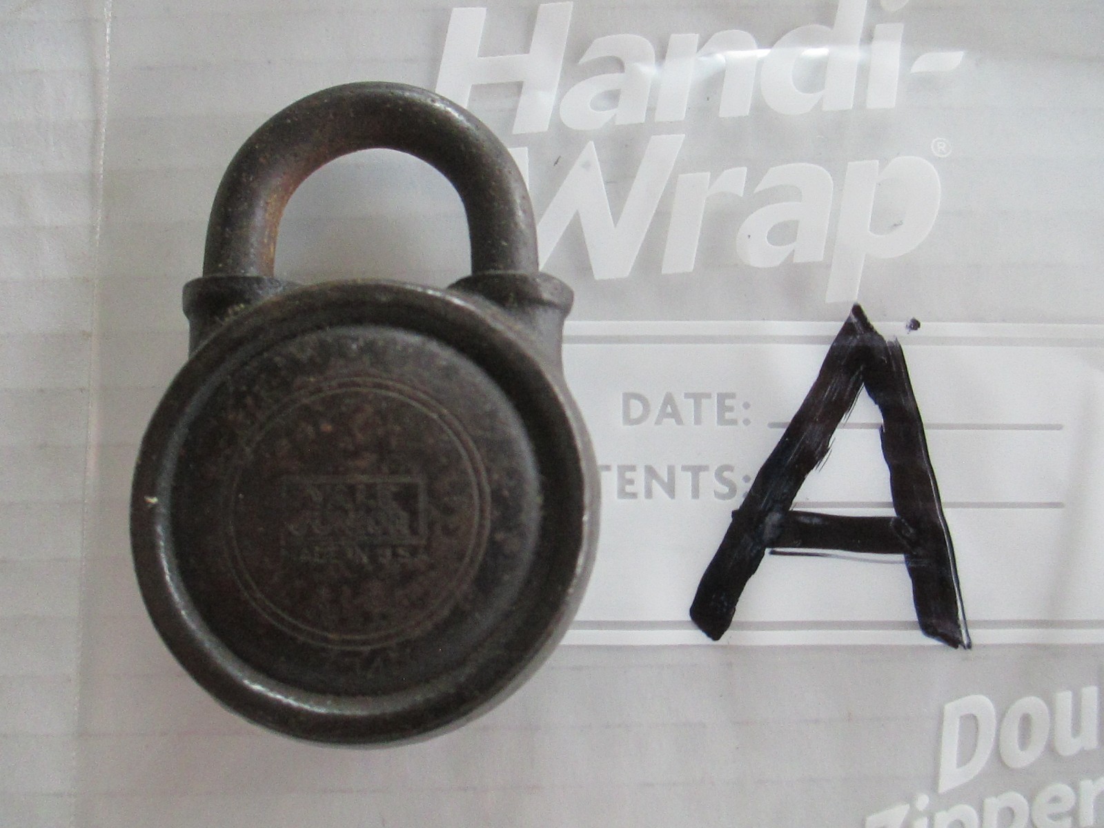 Antique Yale Junior Padlock  Made in USA  Hardened Steel - Yale & Towne Co A-B69