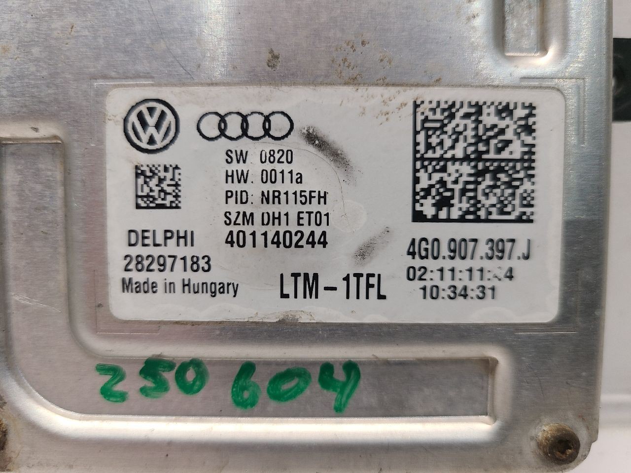 2012 Audi A7 Passenger Right Daytime Running Light Module PN: 4G0907397J