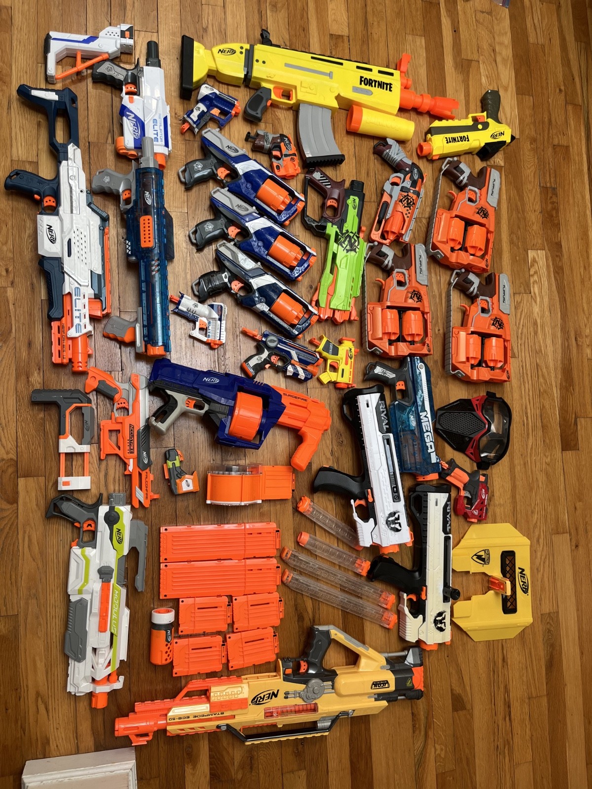 HUGE Nerf Lot 26-Fortnite, N-Strike Elie, Zombiestrike, Rival, Mega, attachment