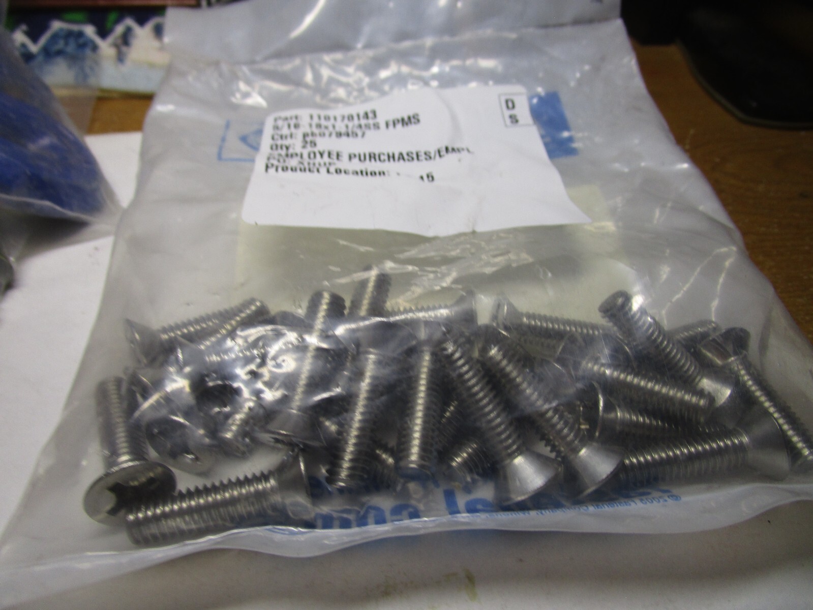 5/16"-18 x 1-1/4" Phillips Drive Flat Head 18-8 Stainless Machine Screw QTY 25