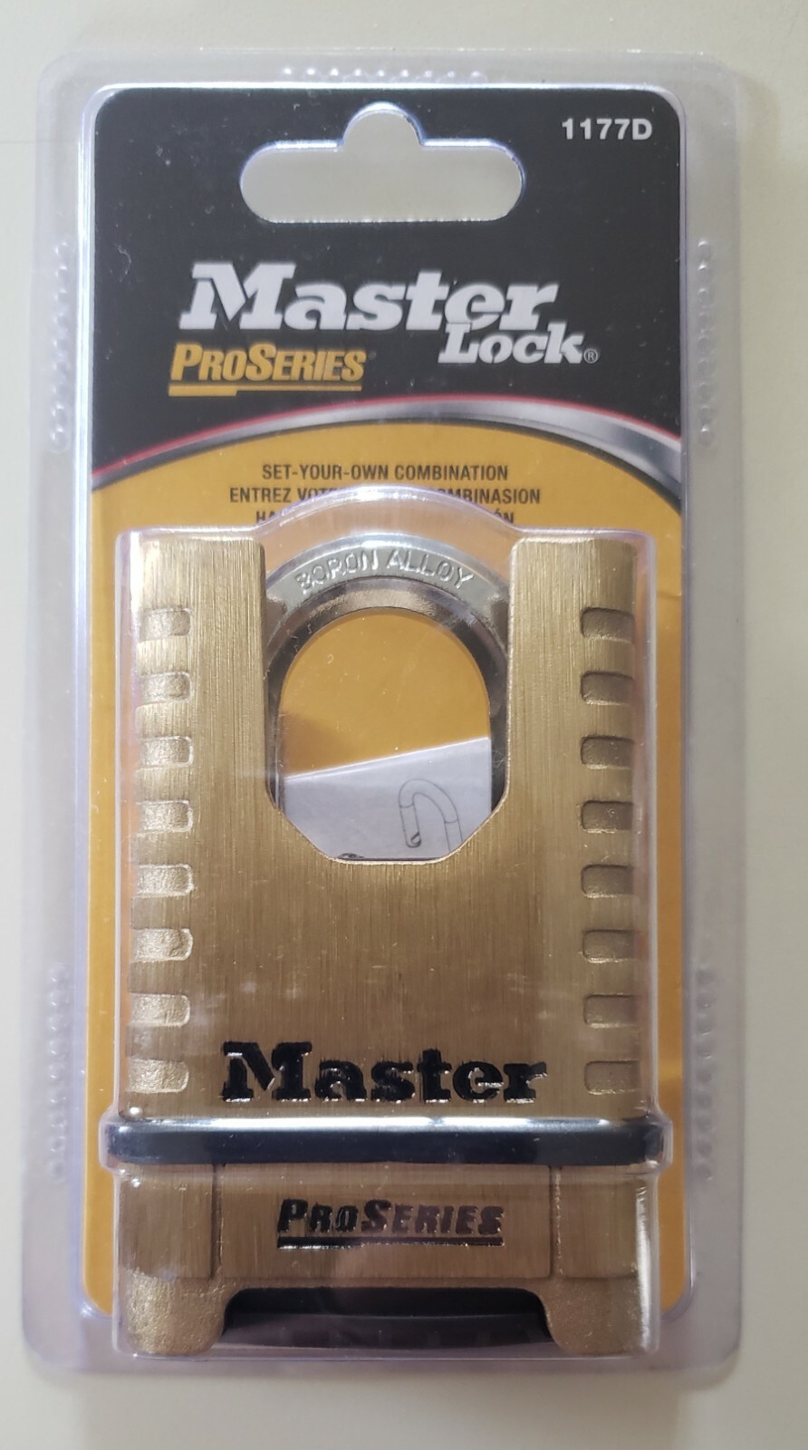 Lot of 2 Master Lock 1177D Resettable Shrouded Shackle Padlock