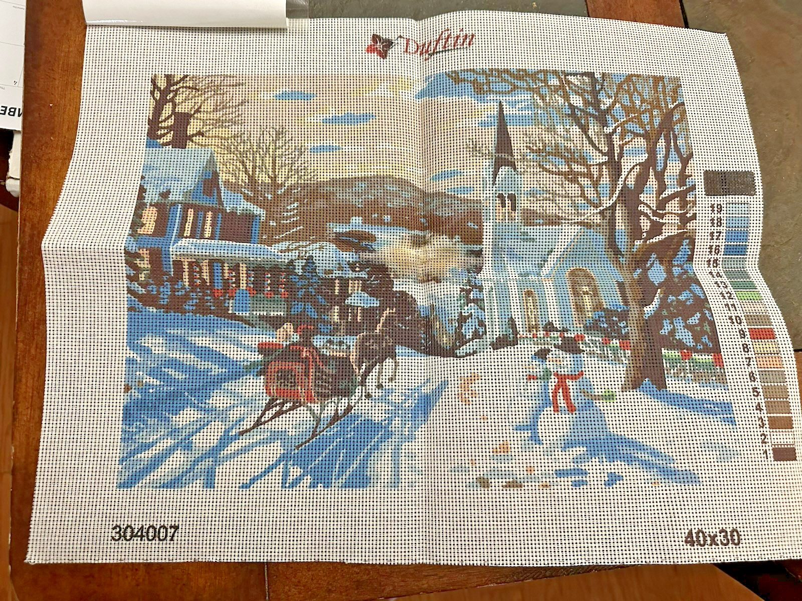 Duftin Needlepoint Canvas - WINTER SCENE 12" x 16" #304007  12 Mesh