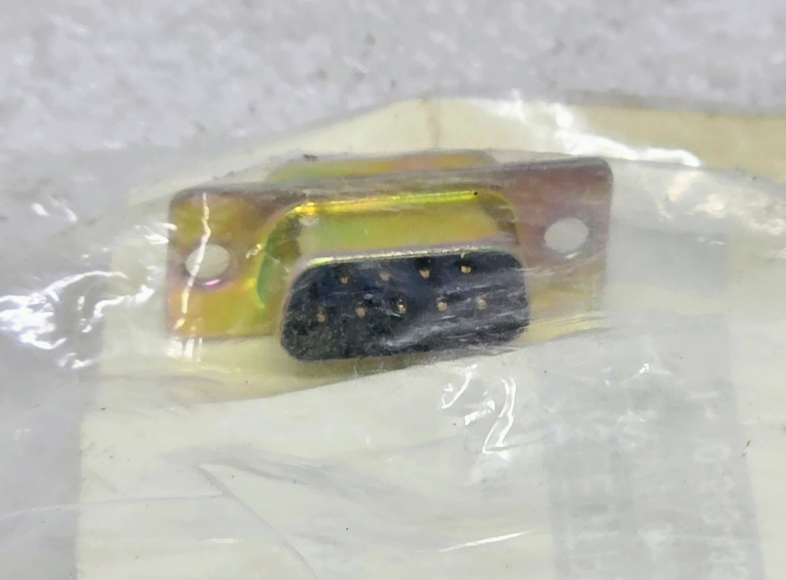 MCM ELECTRONICS 83-210 / 83210 RS232 Connector 9P Plug