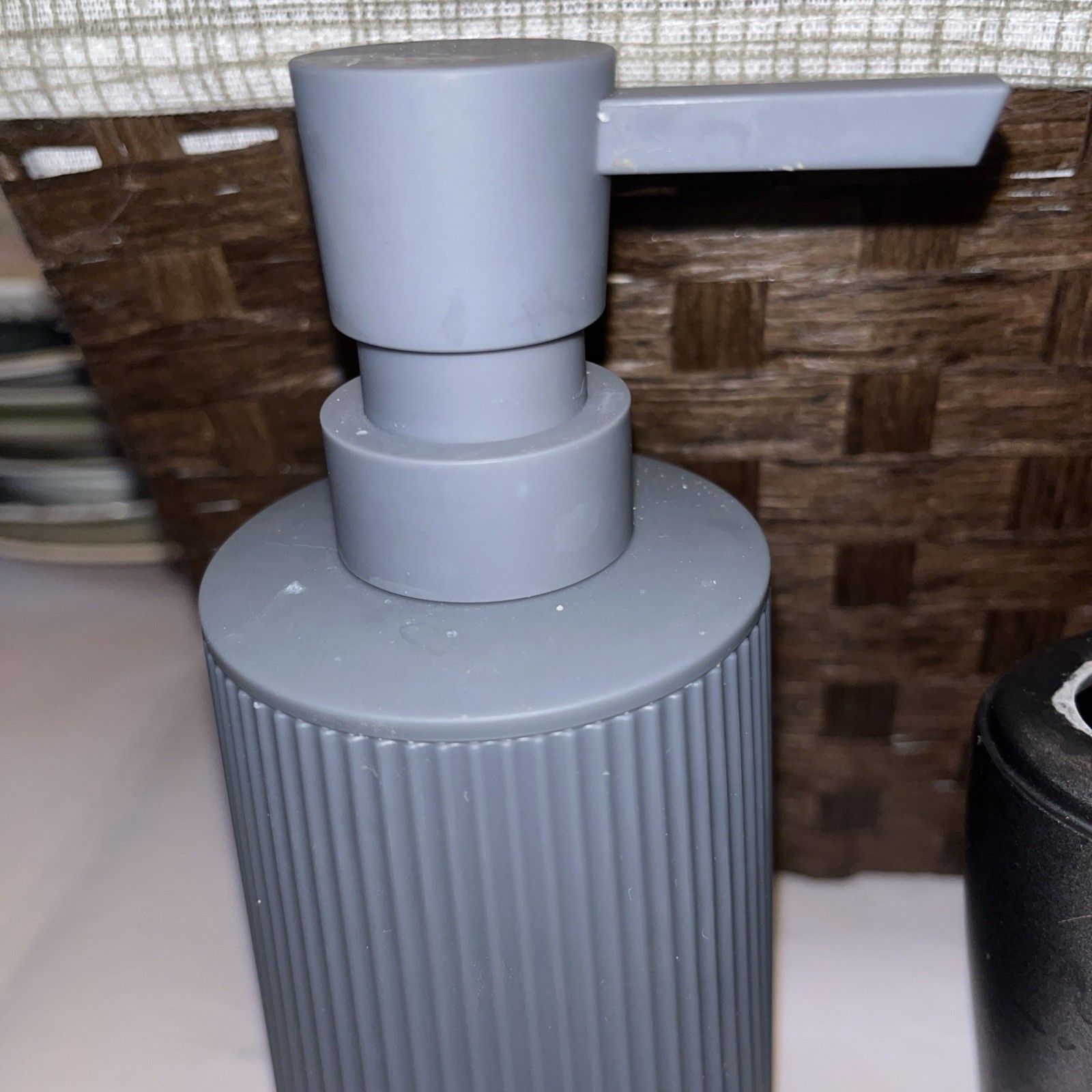 Modern Soap Dispenser & Floral Toothbrush Holder-2 Common Bathroom Accessories