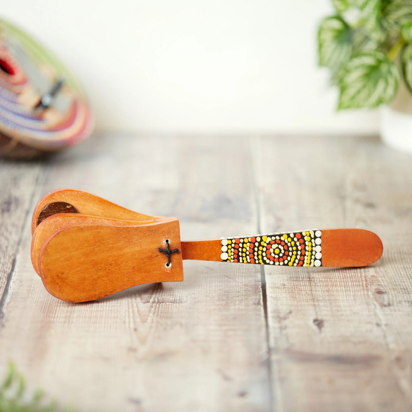 Tapen Castanet