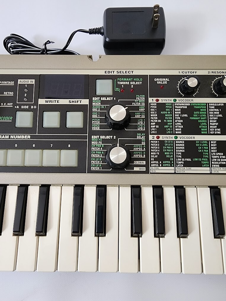 Korg MICROKORG 37 Keys Analog Modeling Synthesizer with adapter