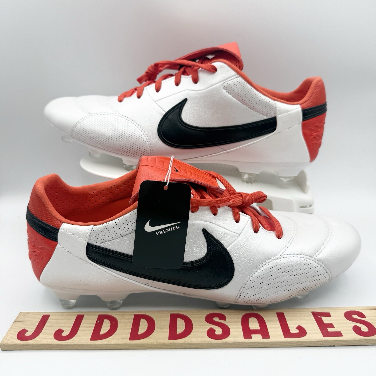 Nike Premier III FG Soccer Cleats White Team Orange HM0265-800 Men’s Sz 12.5